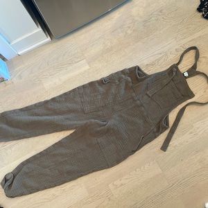 Aerie size XS army green overalls comfy